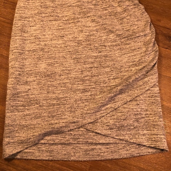 Skirt (grey) - Picture 1 of 2